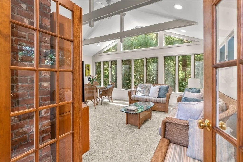 Photo of 261 Fells Pond Road
