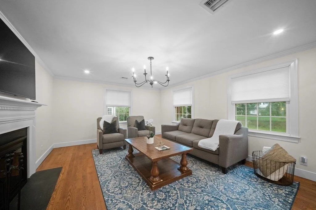 Photo of 10 Juniper Hill Road