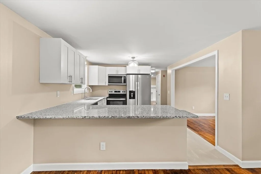 Photo of 4 Simmons St