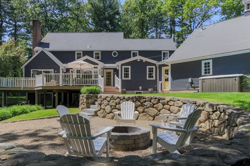 Photo of 8 Whitaker Ln