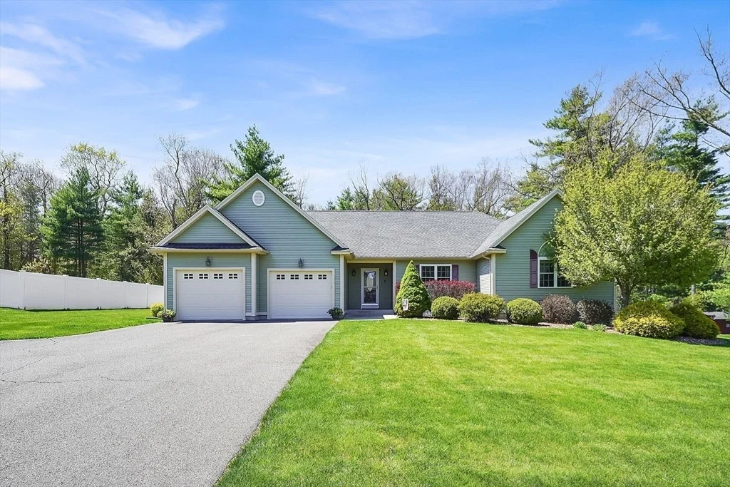 Photo of 8 Carla Ln