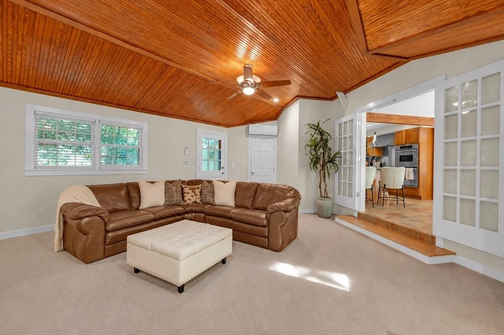 Photo of 103 Newtown Road