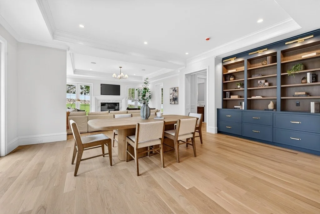Photo of 8 Crestview Road