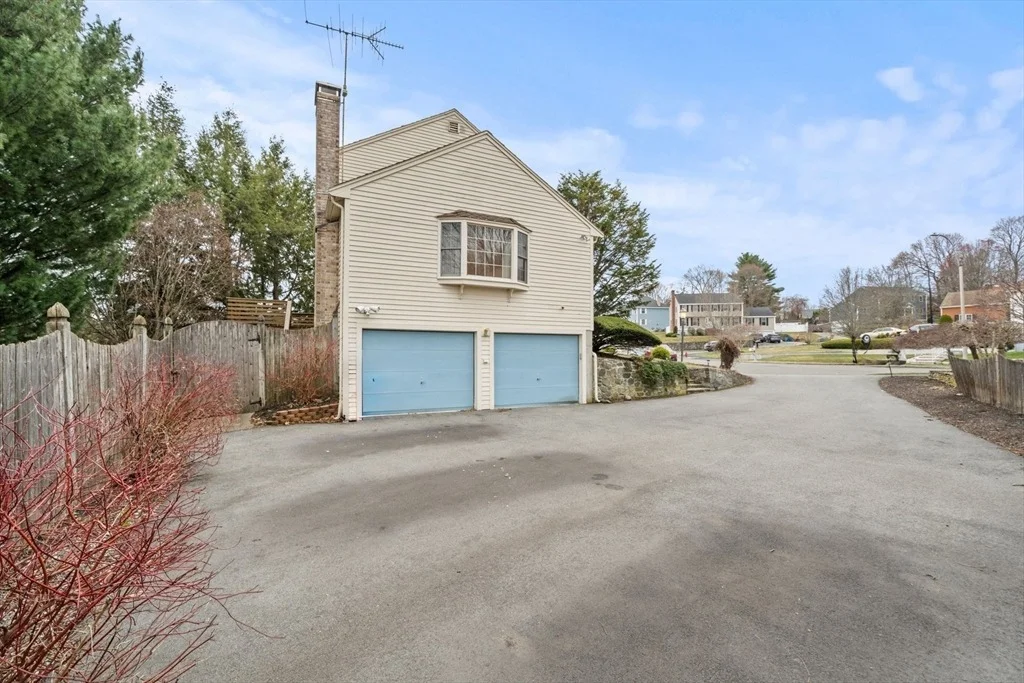 Photo of 15 Valdora Drive