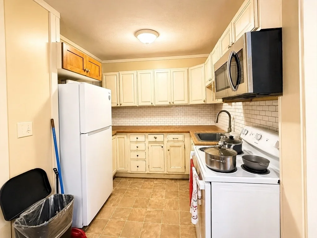 Photo of 145 Hancock St