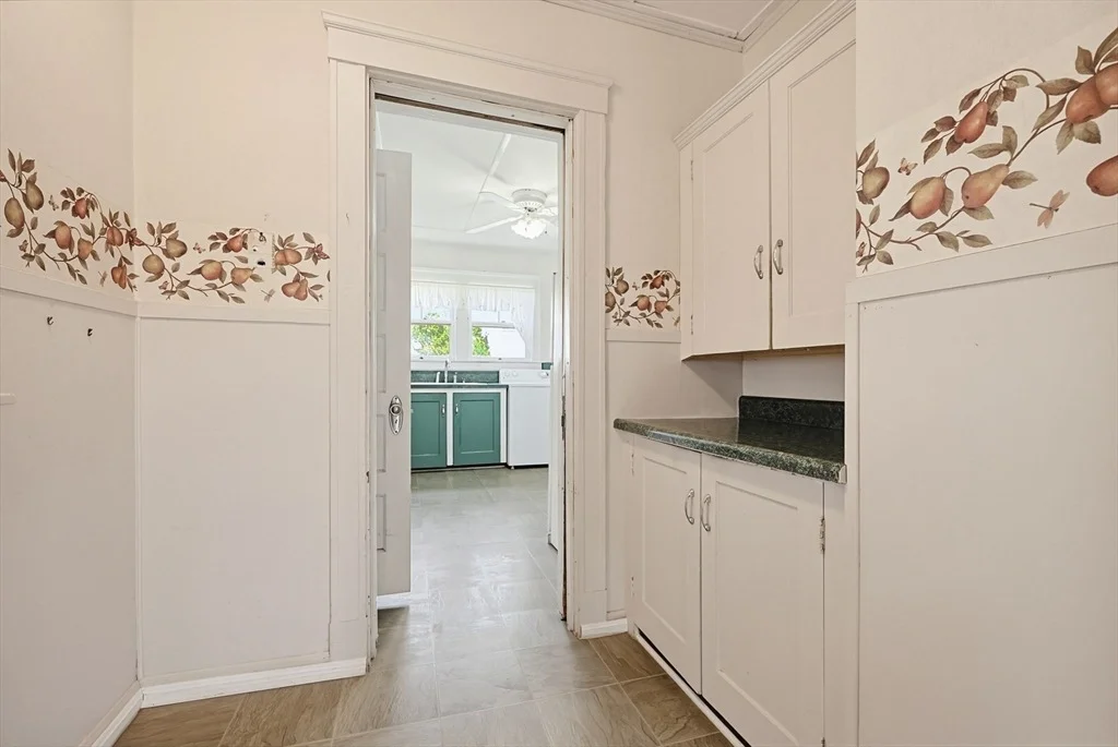 Photo of 92 Dennison Ave