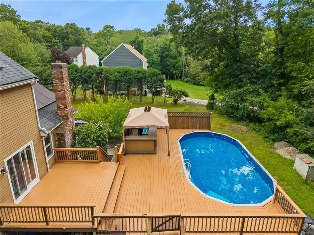 Photo of 15 Eileen Rd