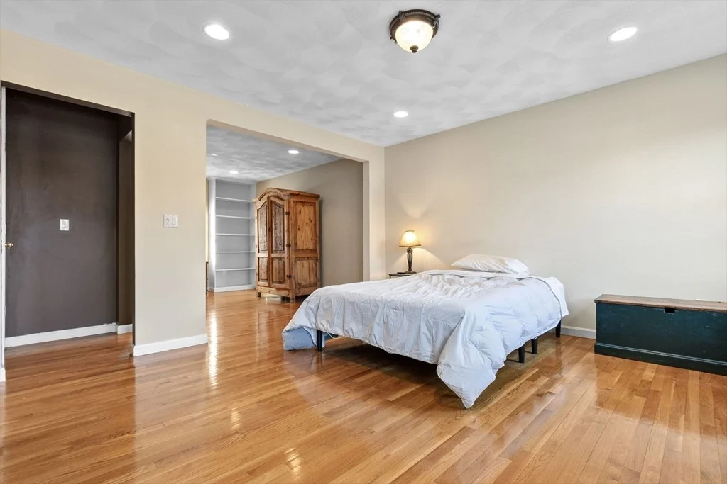 Photo of 9 Dimitrios Circle