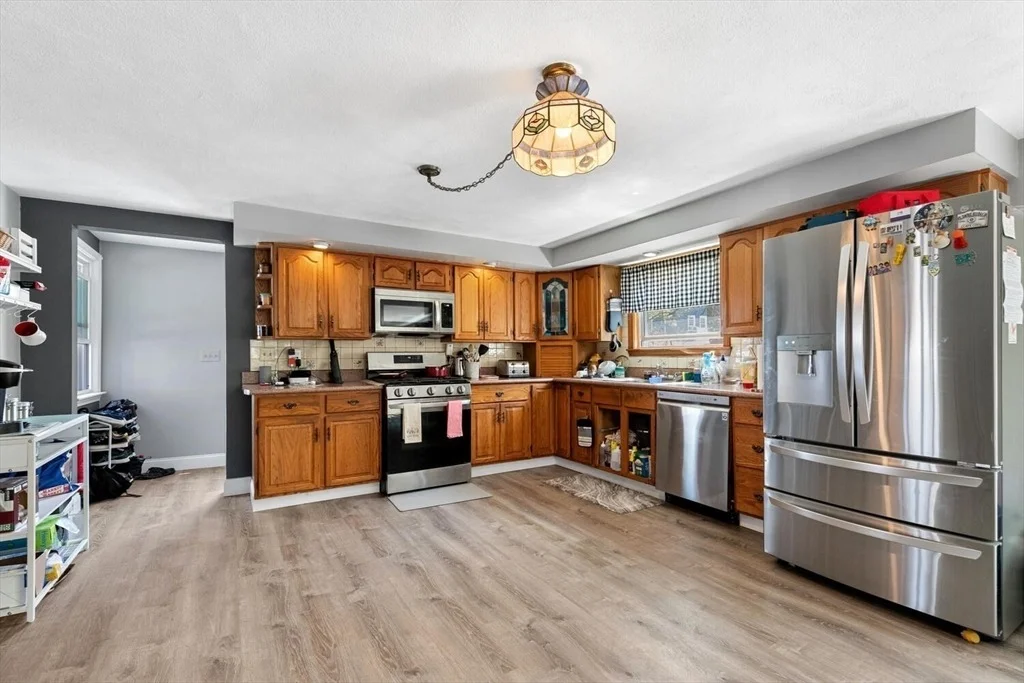 Photo of 152 Springvale Ave
