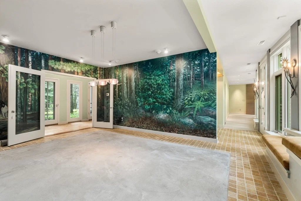Photo of 44 Maple Street