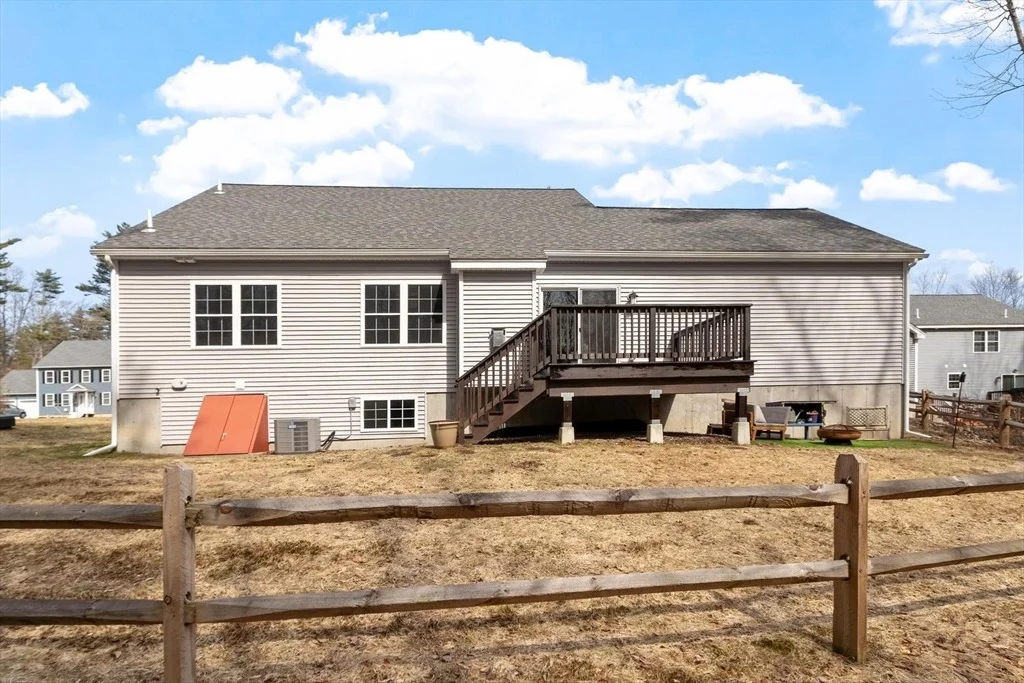 Photo of Unit 3 at 3 Pine Hill Way