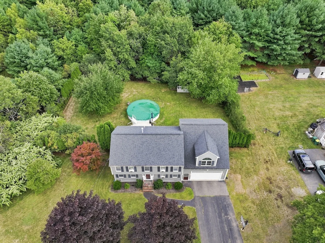 Photo of 15 Bird Rd