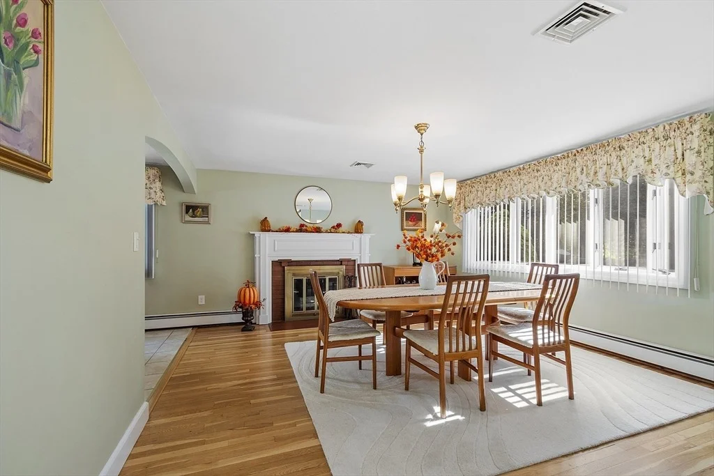 Photo of 17 Samoset Rd