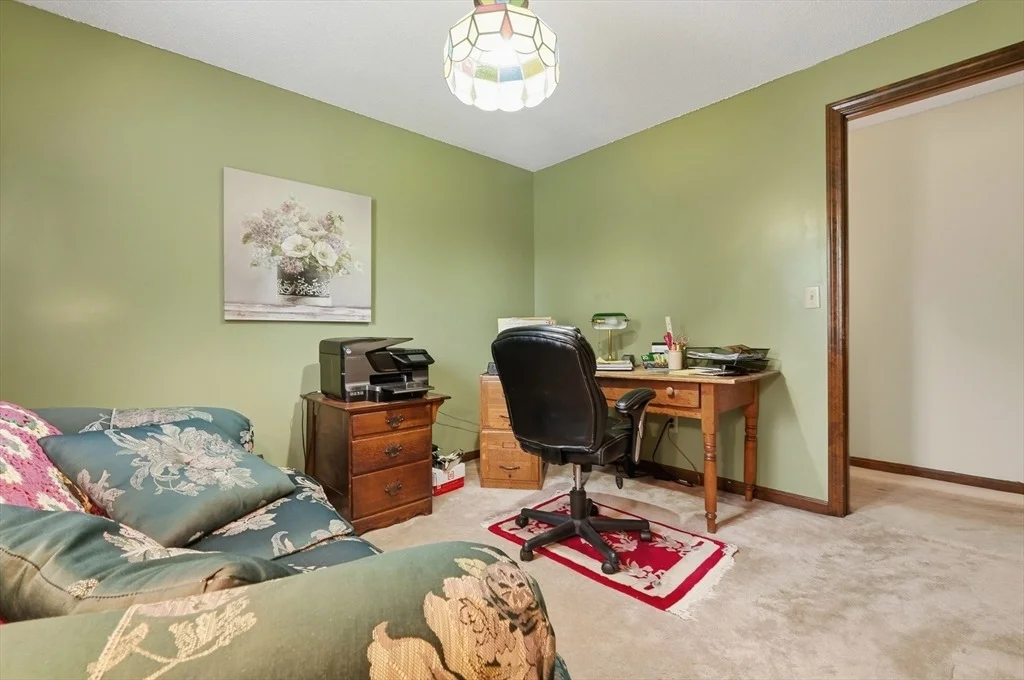 Photo of 568 Lantern Ln