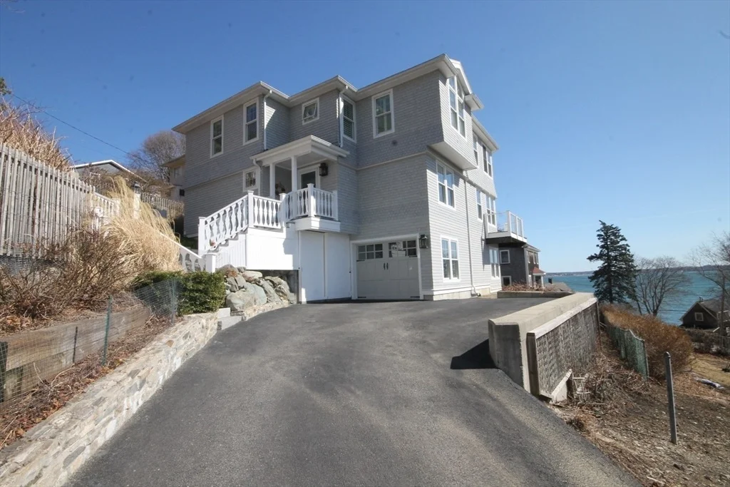 Photo of 14 Telegraph Avenue