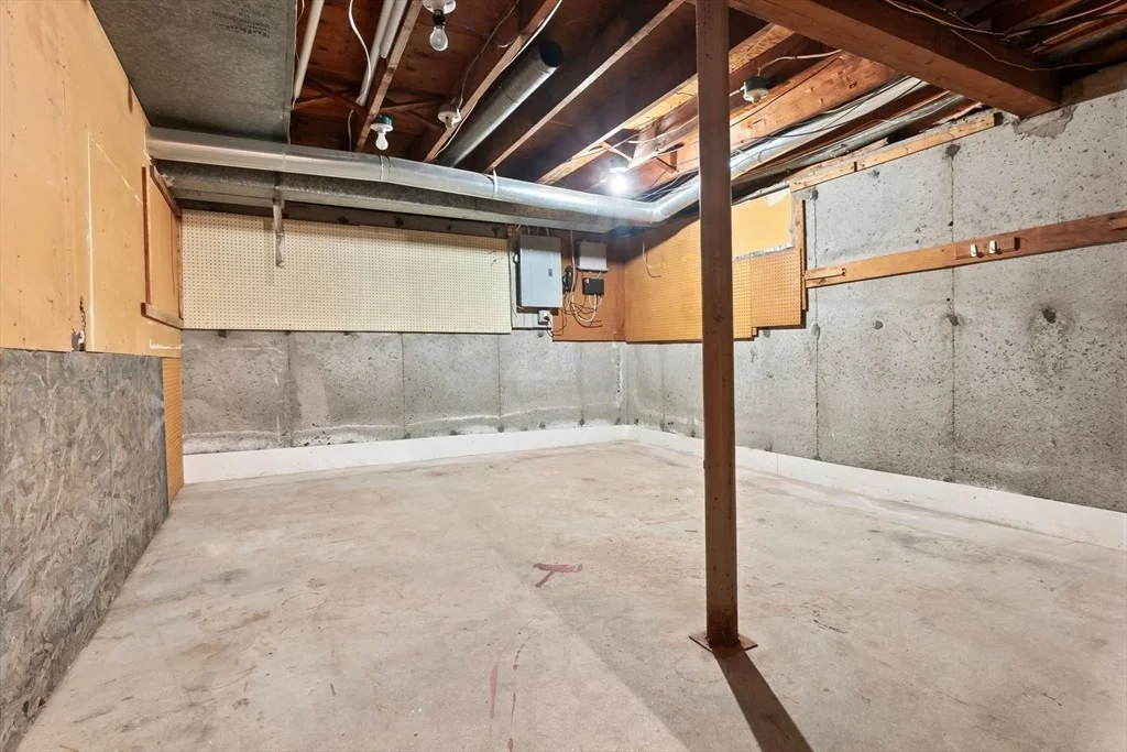 Photo of 5 Edgewood Rd