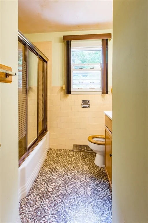 Photo of 12 Hadley Path