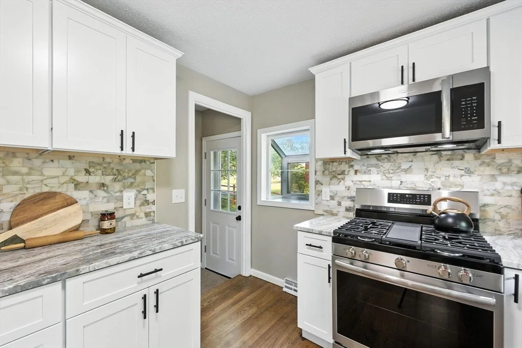 Photo of 908 Tinkham Road