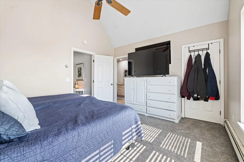 Photo of 152 Mountain Rd
