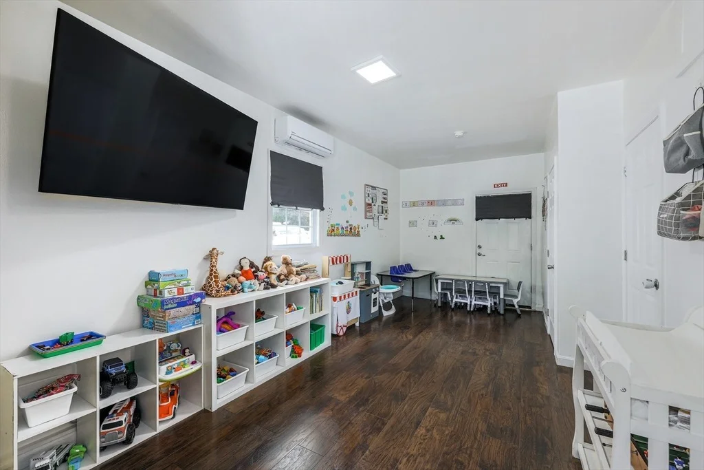 Photo of 12 Lilian Rd Ext