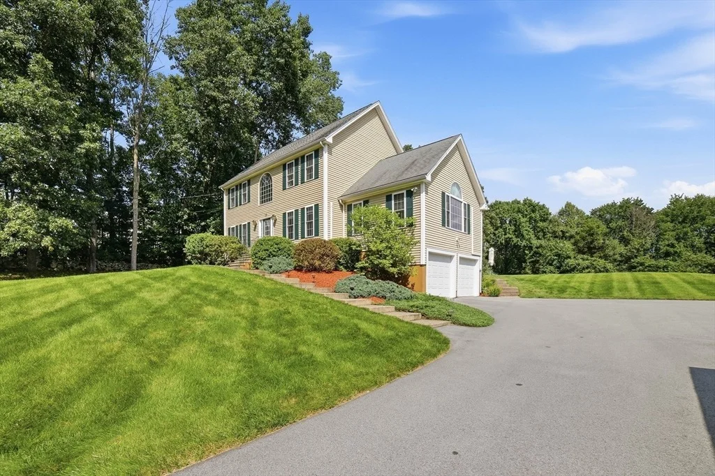 Photo of 10 Roberts Rd