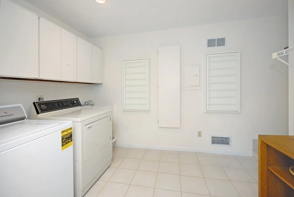 Photo of 308 Musterfield Road