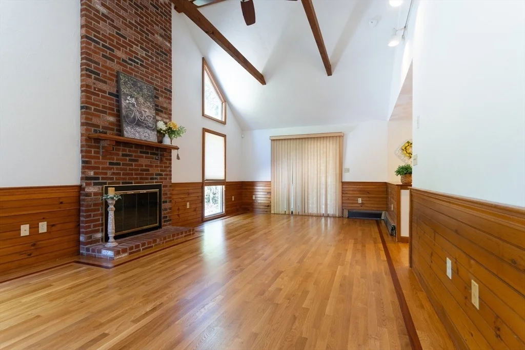 Photo of 100 Ayer Rd
