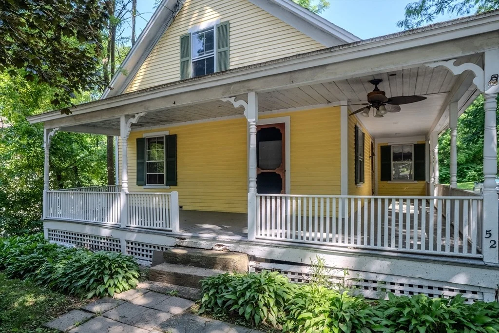 Photo of 52 Maple St