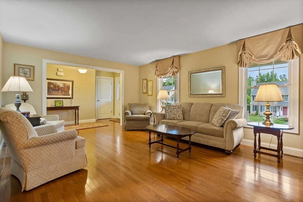 Photo of 71 Fox Run Drive