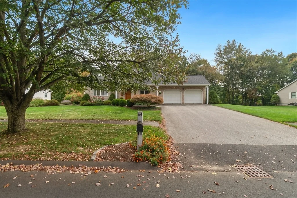 Photo of 64 Apple Ridge Rd
