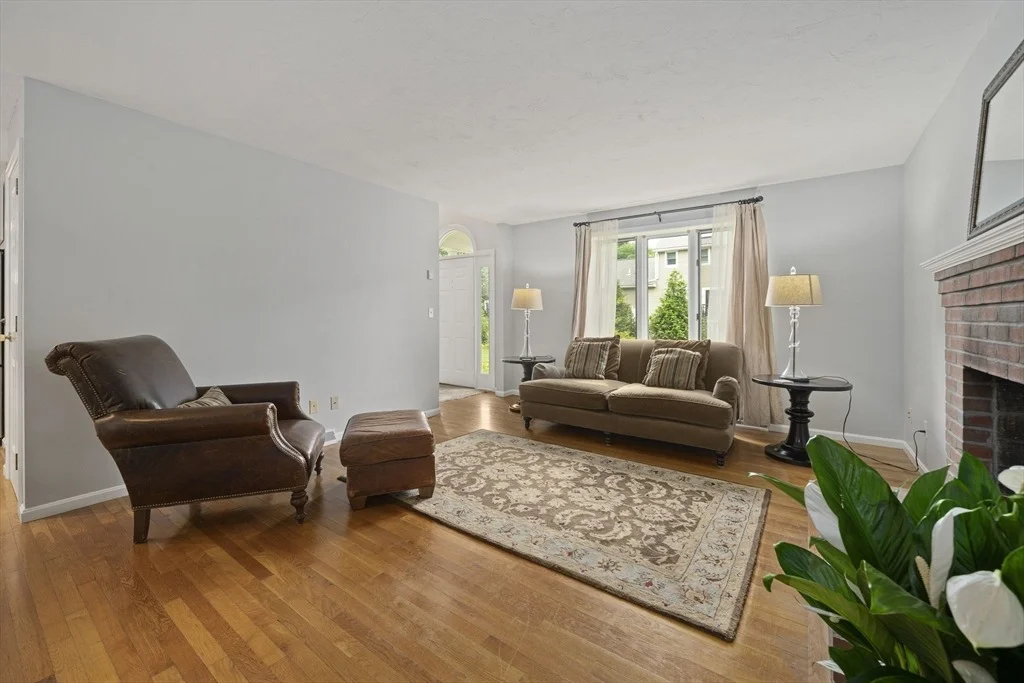 Photo of 18 Mulberry Ln