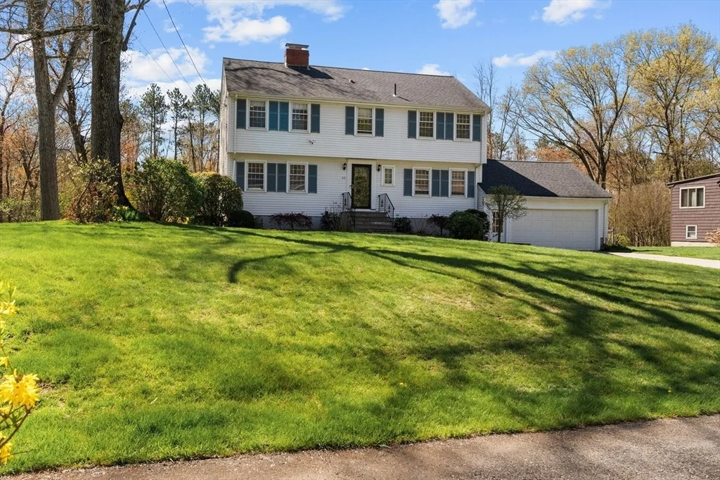 Photo of 49 Blackberry Ln