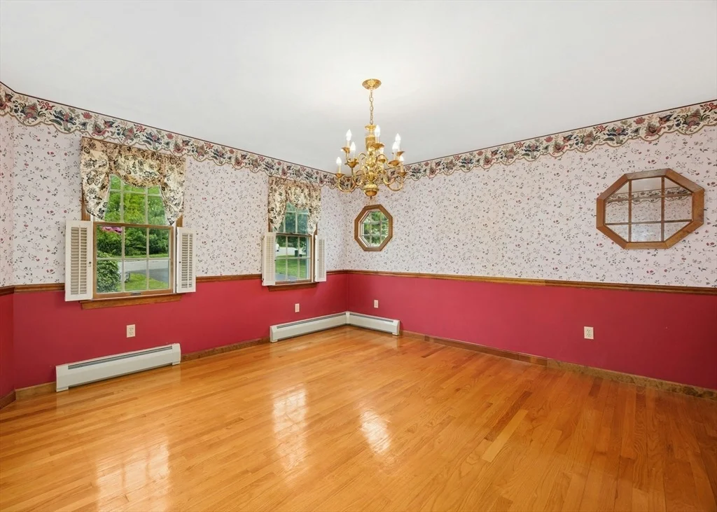 Photo of 19 Steppingstone Dr