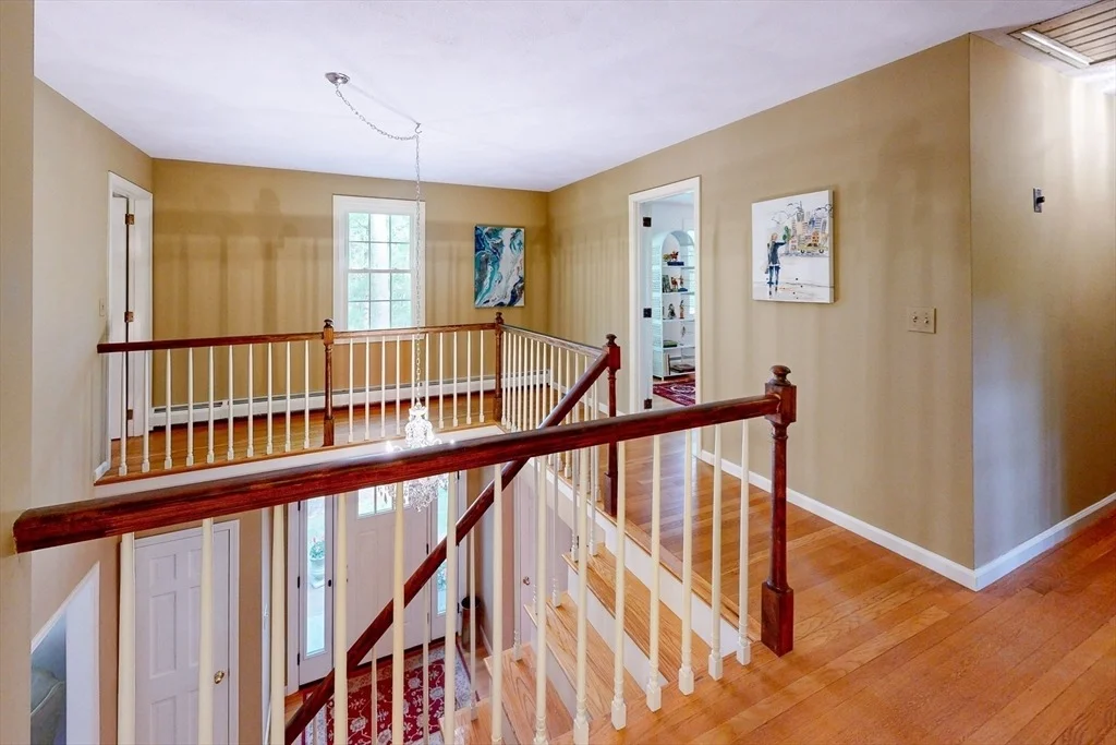 Photo of 13 Garry Dr