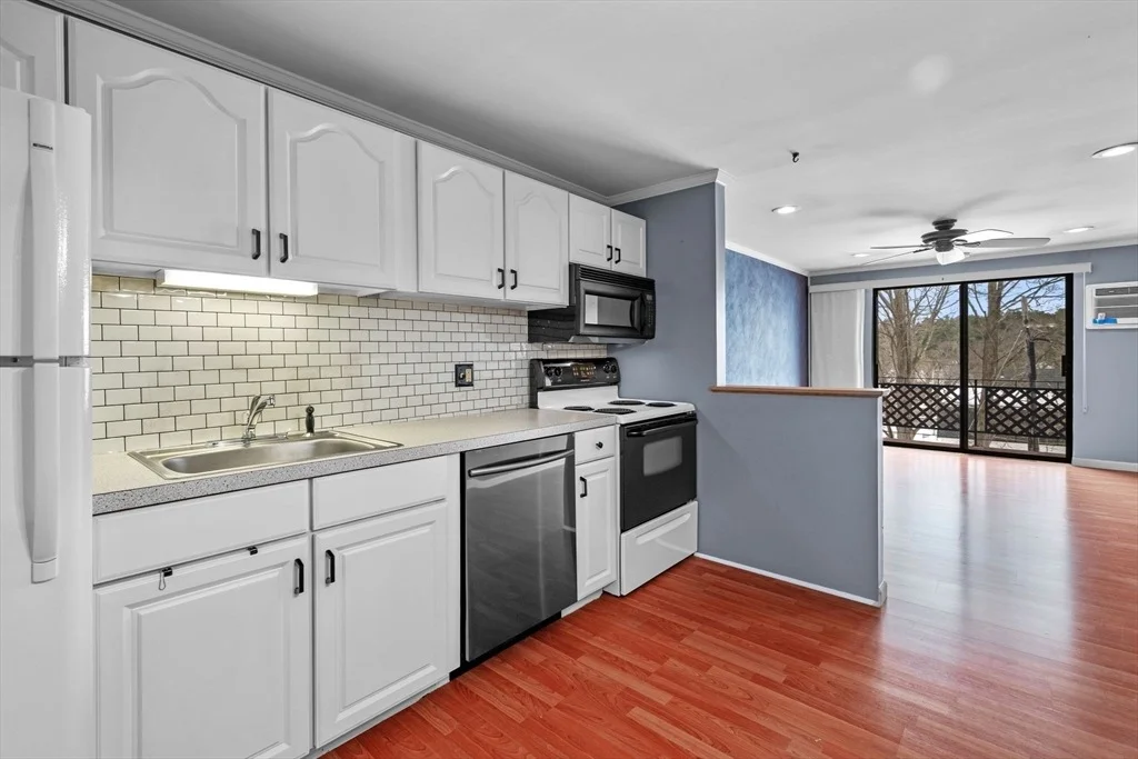 Photo of Unit 21 at 19 Maple St
