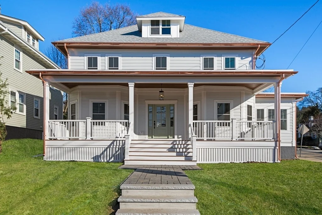 Photo of 125 Common Street