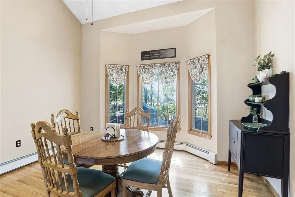 Photo of 25 Thomas Pl