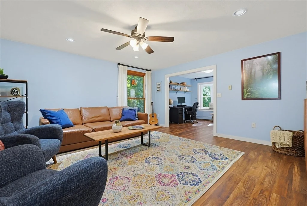Photo of 74 Spinning Wheel Dr