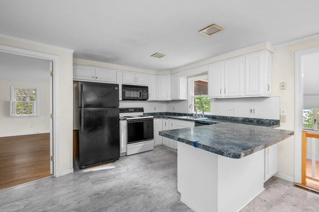 Photo of 272 Sheep Pond Dr