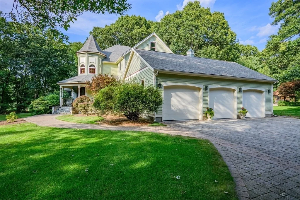 Photo of 5 Captain Harris Dr