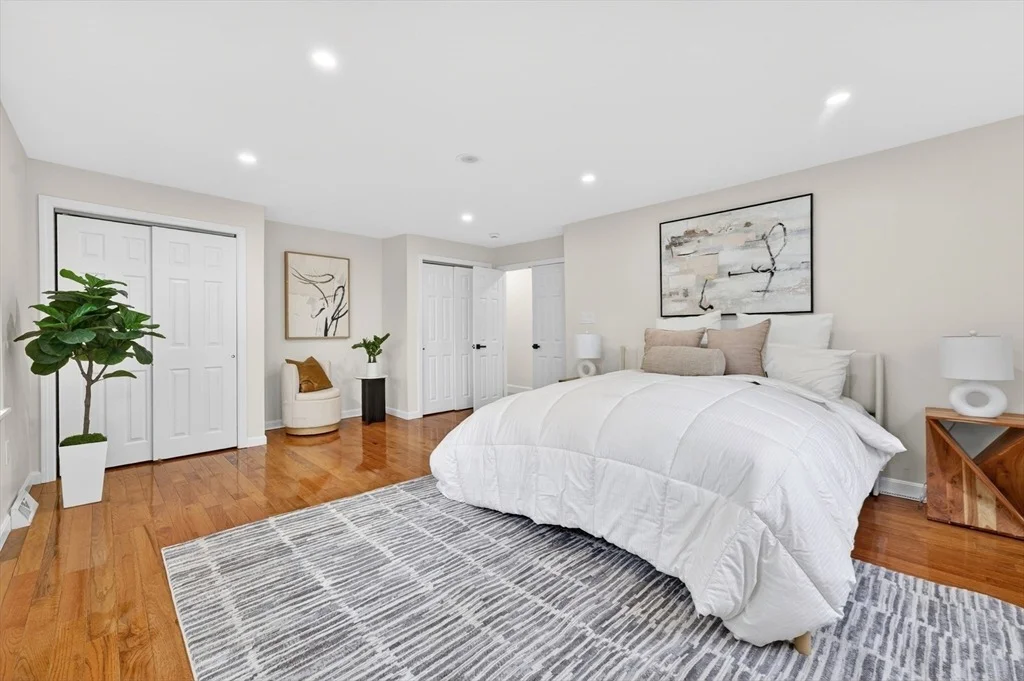 Photo of 6 Sunset Dr