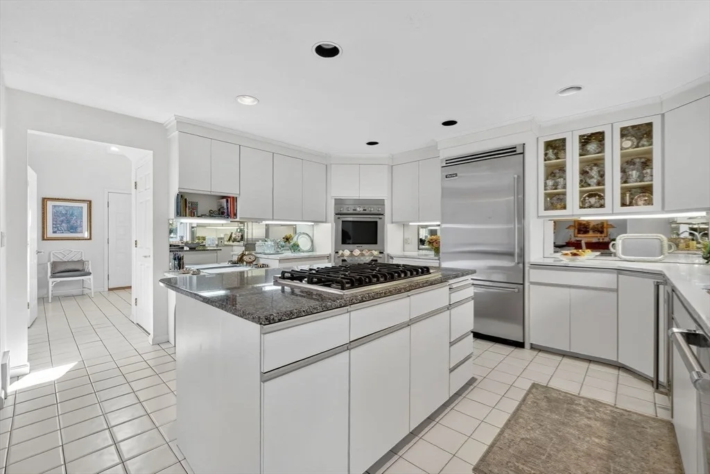 Photo of 202 Williamsburg Dr