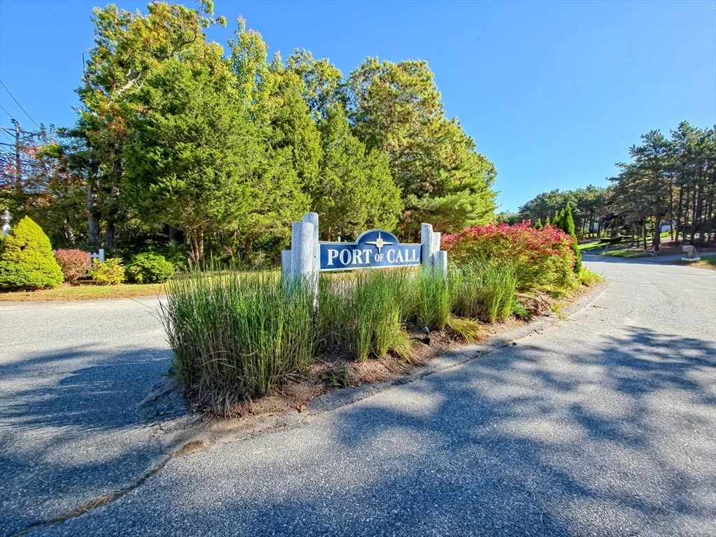 Photo of 4 Mainstay Ln