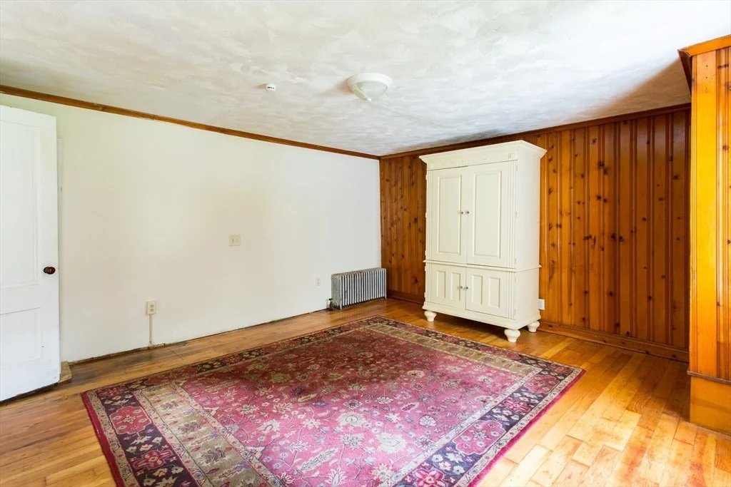 Photo of 106 Pleasant St
