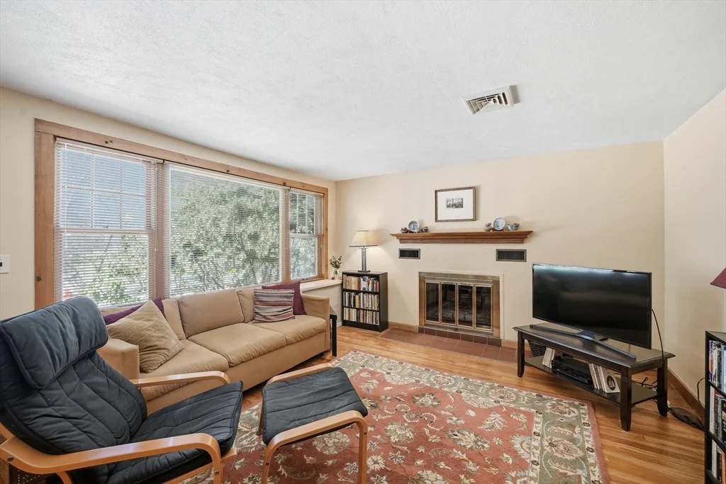Photo of 12 Ranch Avenue