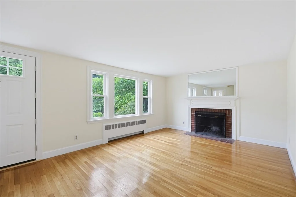 Photo of 103 John Carver Rd