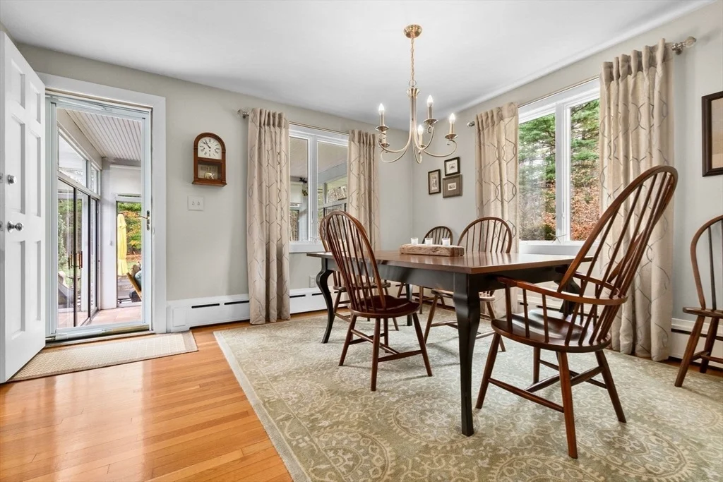 Photo of 79 Topsfield Rd