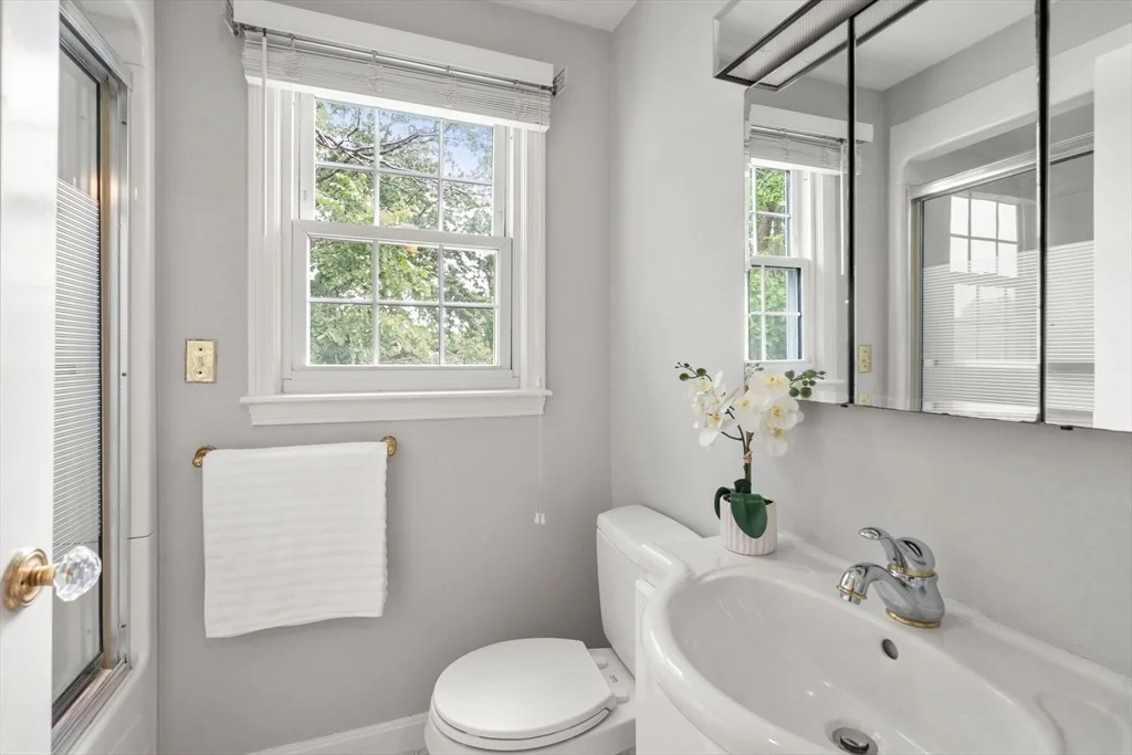 Photo of 102 Cherry St