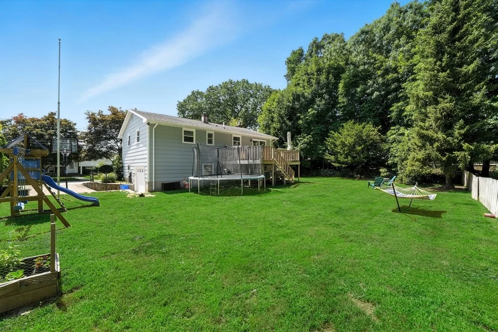 Photo of 9 Heritage Cir