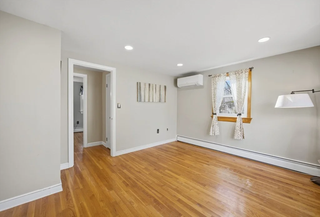 Photo of 55 Maynard Rd